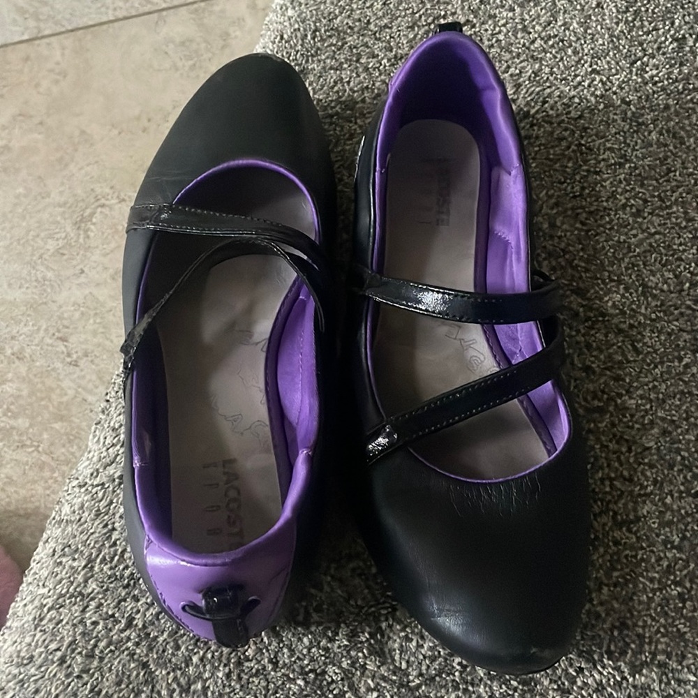 Lacoste flat shoes for women
